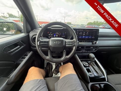 Used 2024 Chevrolet Colorado Trail Boss w/ Technology Package AWD/4WD image 15