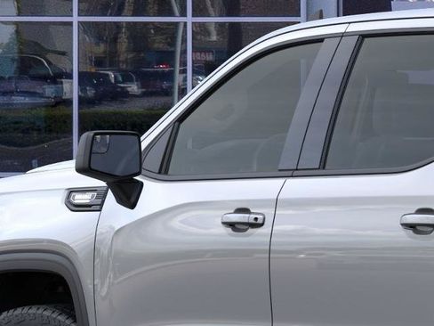 New 2026 GMC Sierra 1500 Elevation w/ X31 Off-Road Package AWD/4WD image 12