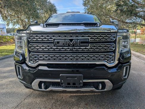Used 2020 GMC Sierra 2500 Denali w/ Denali Ultimate Package image 2