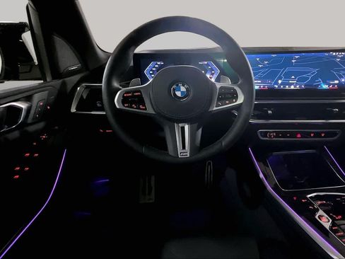 Used 2026 BMW X5 M60i AWD/4WD image 5