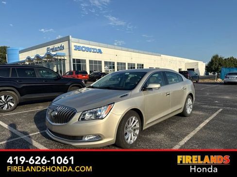 Used 2016 Buick LaCrosse Leather w/ Experience Buick Package FWD image 11