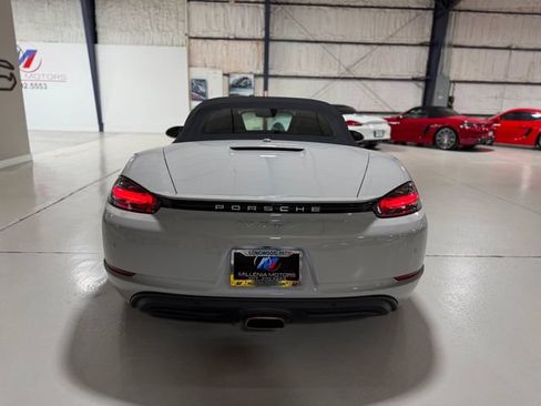 Used 2019 Porsche 718 Boxster RWD image 74