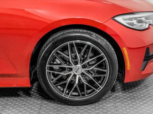Used 2020 BMW 330i Sedan w/ Premium Package RWD image 33