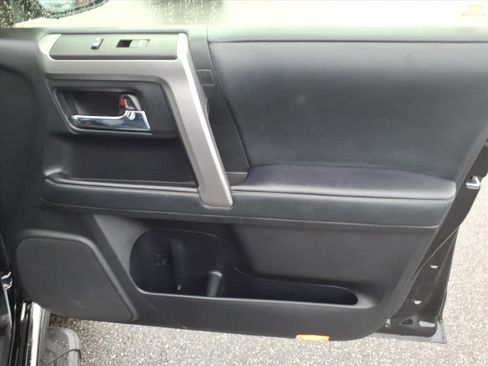 Used 2020 Toyota 4Runner Limited image 17