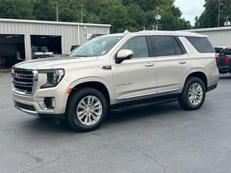 Used 2024 GMC Yukon SLT w/ SLT Luxury Package RWD video 2