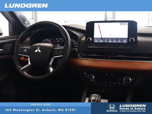 Used 2022 Mitsubishi Outlander SEL AWD/4WD image 4