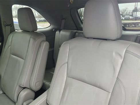Used 2016 Toyota Highlander XLE image 27