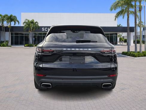 Used 2022 Porsche Cayenne image 6
