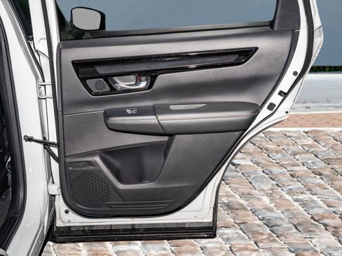 Certified 2023 Honda CR-V Sport Touring image 14