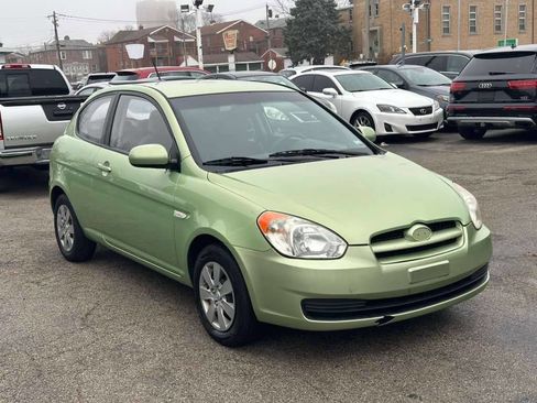 Used 2010 Hyundai Accent GS w/ Premium Pkg 3 image 1