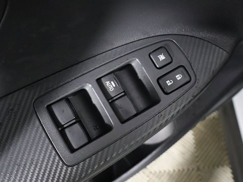 New 2025 Mitsubishi Eclipse Cross ES image 38