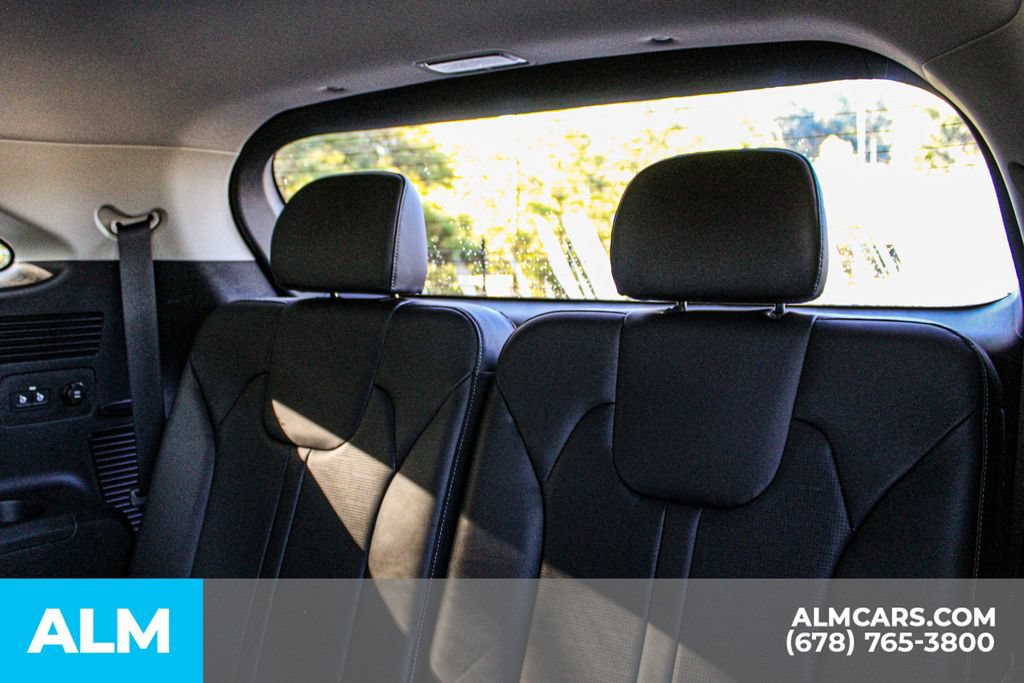 Used 2025 Kia Sorento S w/ Panoramic Sunroof Package FWD image 17