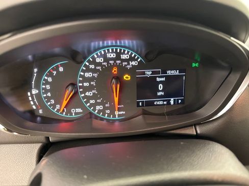 Used 2021 Chevrolet Trax LS FWD image 15