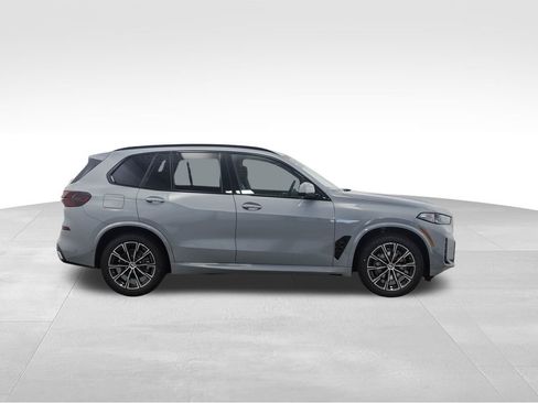 New 2026 BMW X5 xDrive40i w/ M Sport Package image 6
