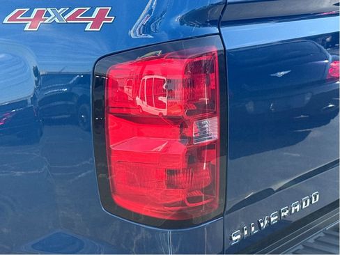 Used 2016 Chevrolet Silverado 2500 High Country w/ Duramax Plus Package AWD/4WD image 6