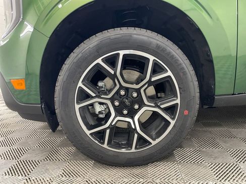 New 2025 Ford Maverick Lariat w/ 4K Tow Package image 12