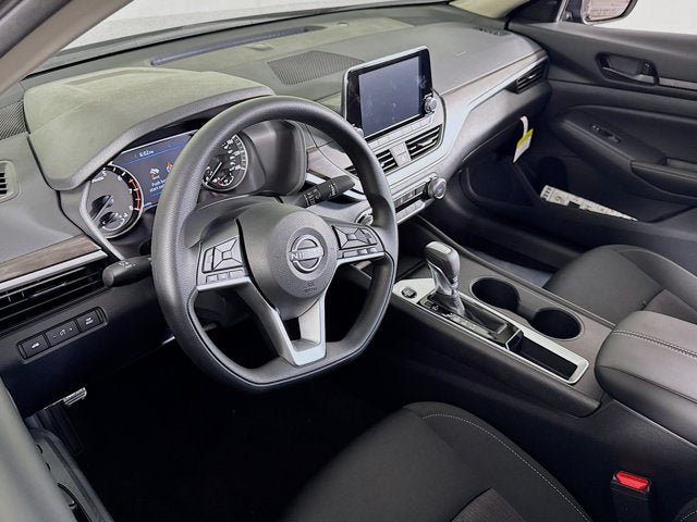 New 2026 Nissan Altima 2.5 SV FWD image 11