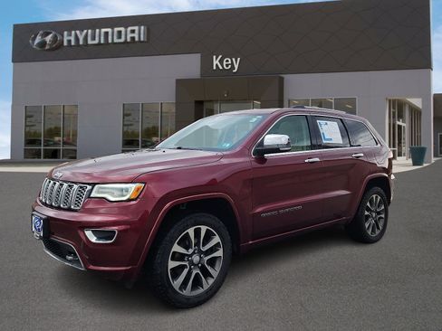 Used 2017 Jeep Grand Cherokee Overland image 7