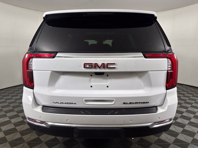 Used 2026 GMC Yukon Elevation w/ Elevation Premium Package AWD/4WD image 24