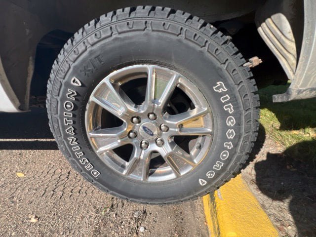 Used 2016 Ford F150 XLT w/ Equipment Group 302A Luxury AWD/4WD image 12