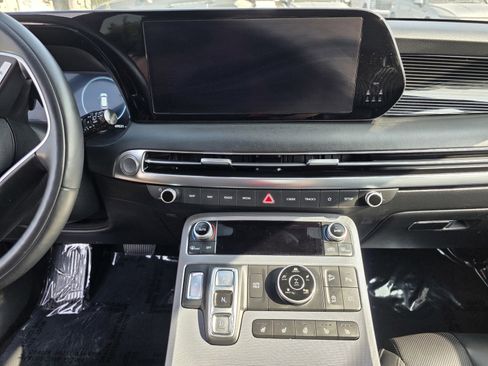 Certified 2024 Hyundai Palisade Calligraphy image 24