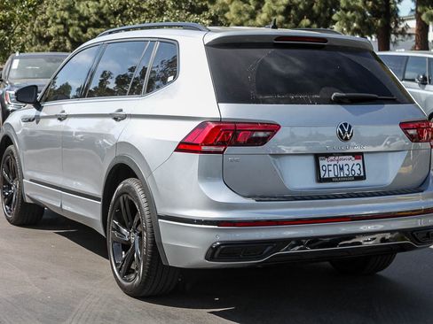 Used 2023 Volkswagen Tiguan SE R-Line image 8