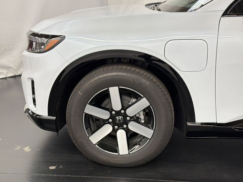 New 2026 Honda Prologue Touring image 12