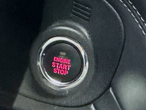 Used 2022 Subaru Outback Premium image 18