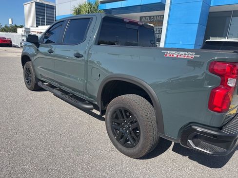 Used 2025 Chevrolet Silverado 1500 LT Trail Boss w/ Convenience Package II AWD/4WD image 7