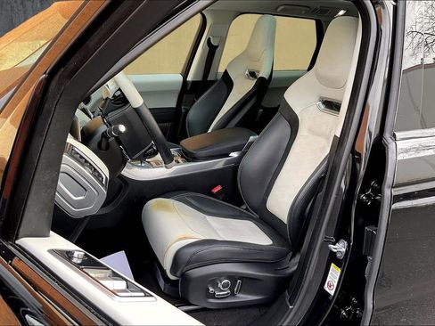 Certified 2022 Land Rover Range Rover Sport SVR image 21