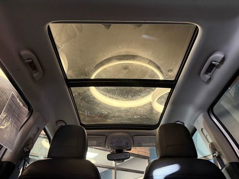 Used 2021 Jeep Compass Trailhawk w/ Sun and Sound Group image 24