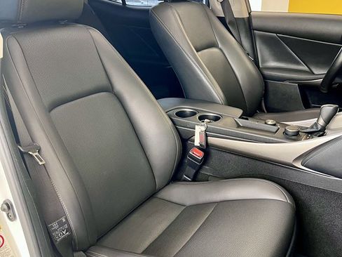 Used 2015 Lexus IS 250 image 16