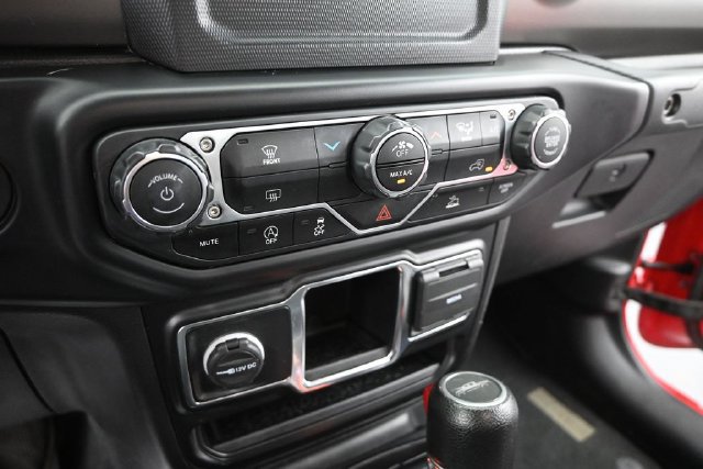 Used 2022 Jeep Gladiator Sport AWD/4WD image 32