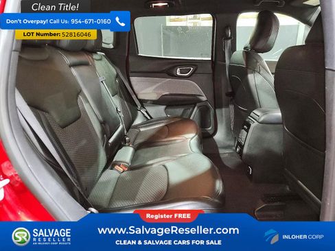Used 2024 Jeep Compass Latitude AWD/4WD image 15