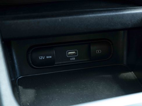 Used 2024 Kia Forte LXS FWD image 31