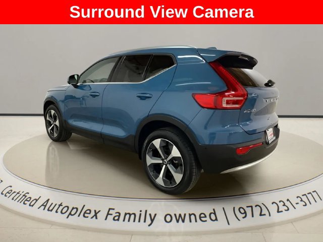 Used 2025 Volvo XC40 B5 Plus AWD/4WD image 3