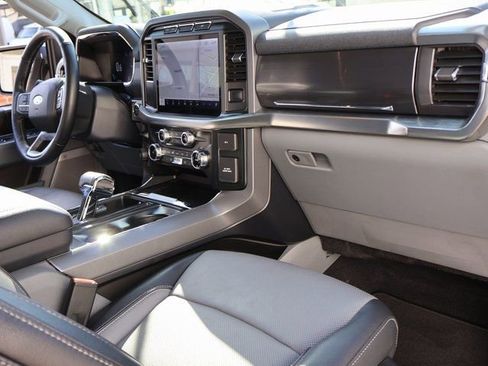Used 2023 Ford F150 Lariat AWD/4WD image 8