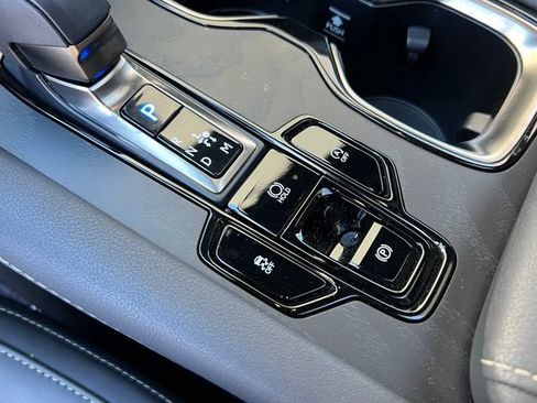 Used 2026 Lexus RX 350 Premium w/ Accessory Package (2T) FWD image 32