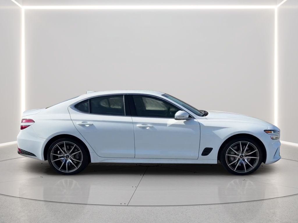 Used 2026 Genesis G70 2.5T RWD image 4