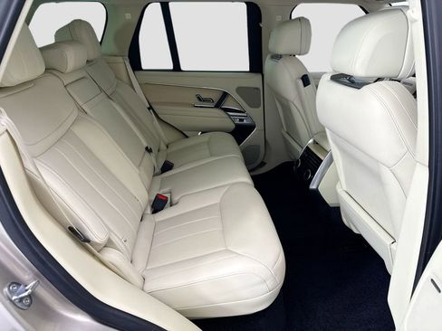 Used 2023 Land Rover Range Rover SE AWD/4WD image 21