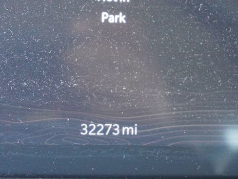 Used 2023 Jeep Grand Cherokee Limited w/ Trailer Tow Prep Group (B) AWD/4WD image 3