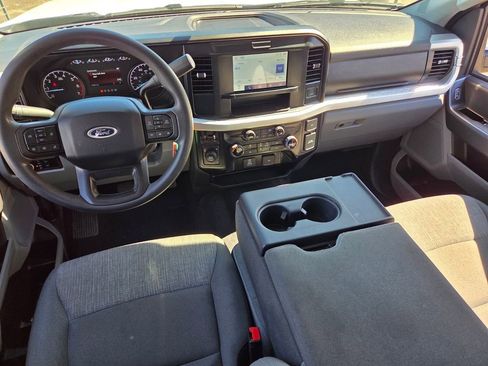 Used 2025 Ford F250 XLT AWD/4WD image 8