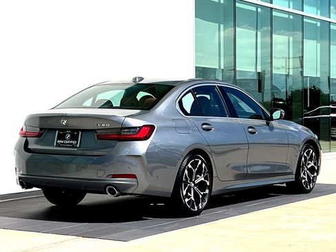 Certified 2026 BMW 330i Sedan RWD image 4