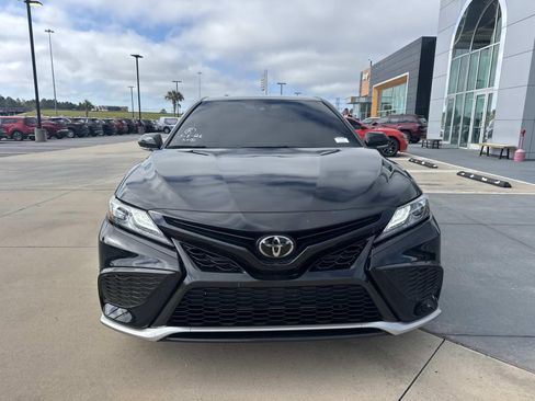 Used 2024 Toyota Camry XSE FWD image 2
