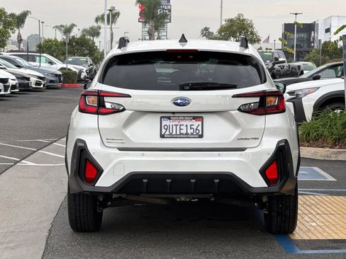 Certified 2025 Subaru Crosstrek 2.5i Limited w/ Crosstrek Mirror Package image 5