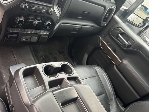 Used 2020 Chevrolet Silverado 2500 LT w/ All Star Edition image 22