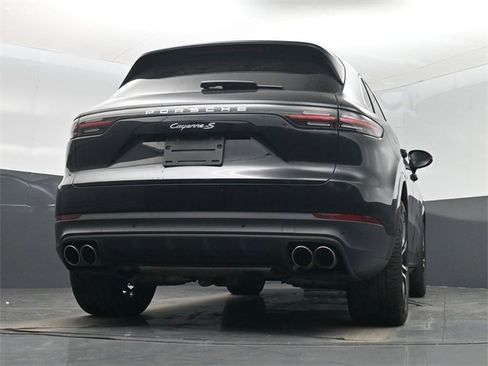 Used 2020 Porsche Cayenne S image 62
