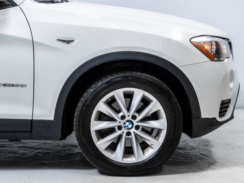 Used 2017 BMW X3 xDrive28i image 12