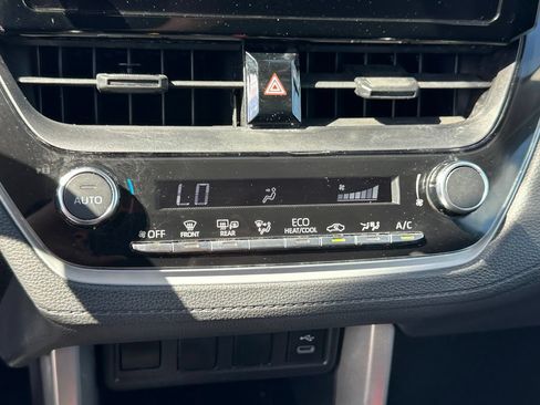 Used 2023 Toyota Corolla Cross LE FWD image 28