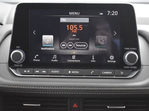 New 2026 Nissan Rogue SV image 10